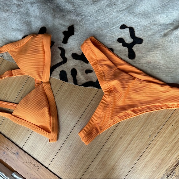 Orange Ribbed Bikini Set - Picture 12 of 13
